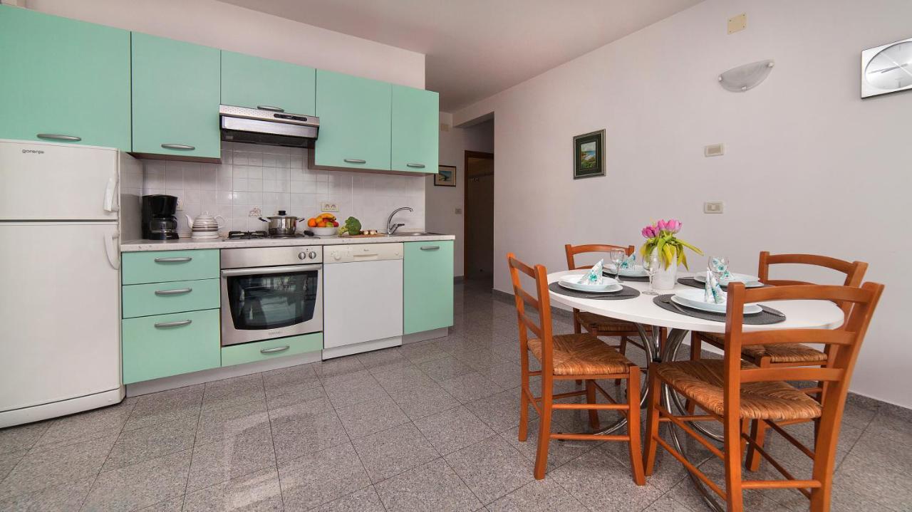 Apartment Villa Lidija Lovran Ngoại thất bức ảnh